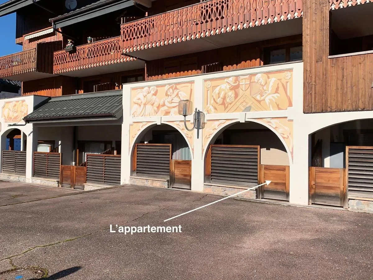 Les Hermines A Morillon